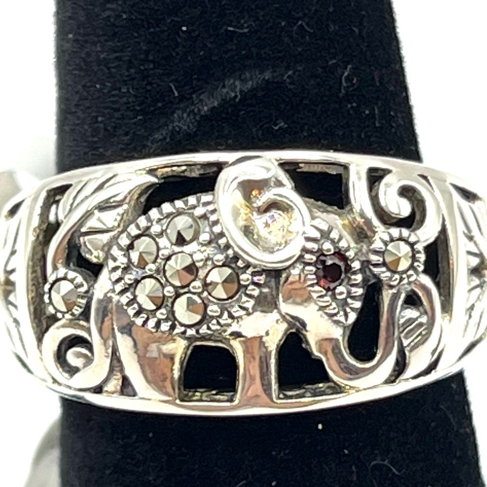 Sterling Silver Elephant Ring Marcasite Garnet Sterling Silver Ring Size 6 - Picture 2 of 12